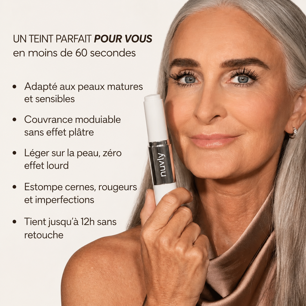Fond de teint intelligent avec pinceau intégré